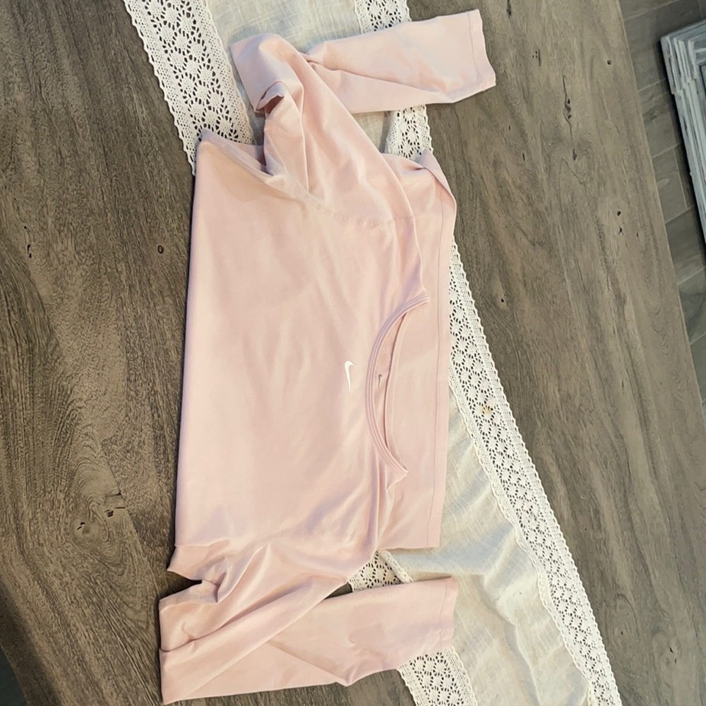 Nike dry fit long sleeve fitted